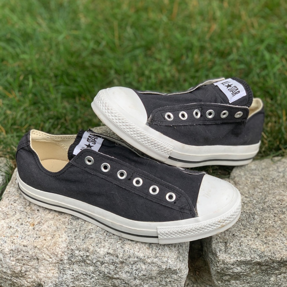 Black Converse